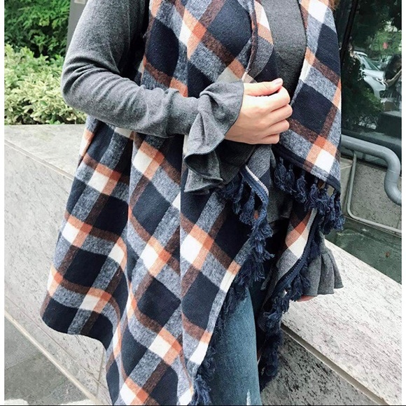 Plaid Sweater Vest- Women’s Cardigan Vest Size M - Picture 2 of 3